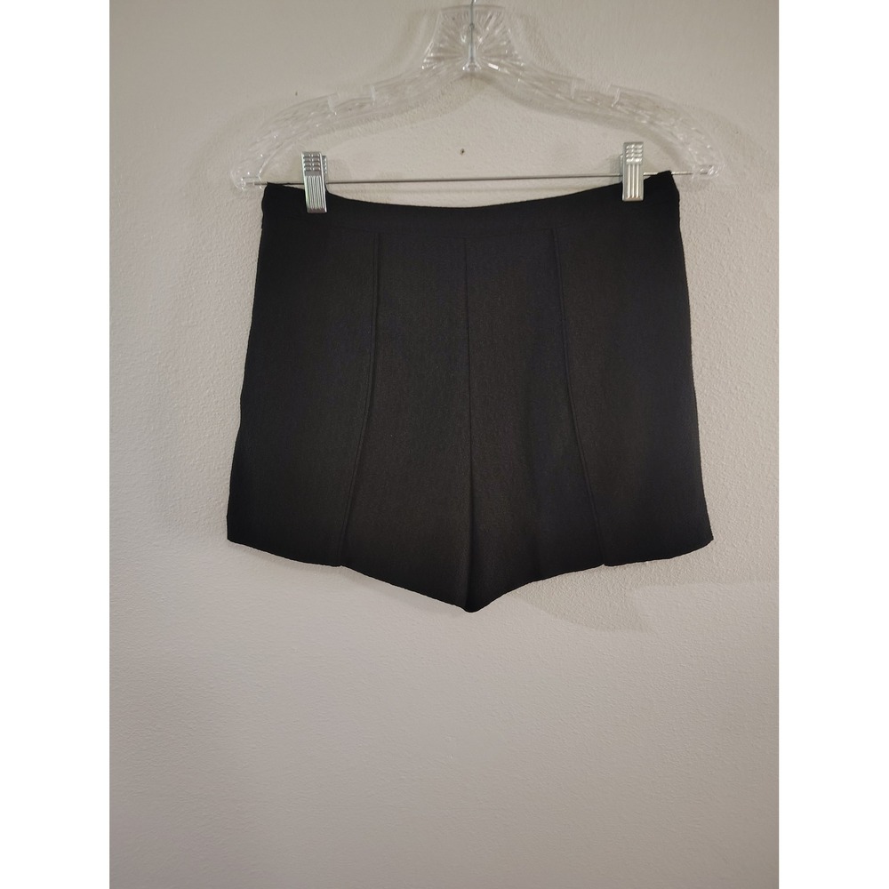 Forever 21 Womens High Waisted Black Tailored Shorts Size Medium Side Zip Seamed